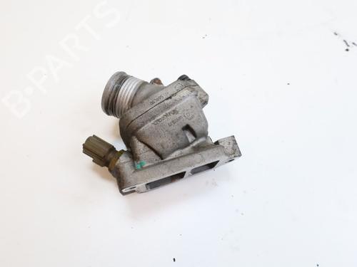 Used Thermostat housing Thermostat housing VOLVO V70 II (285) 2.4 T (200 hp) 26722095 26722095