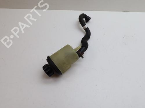 Used Power steering reservoir Power steering reservoir 20134677 20134677