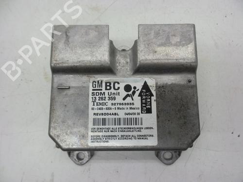 Used ECU airbags OPEL CORSA D (S07) 1.3 CDTI (L08, L68) (75 hp) 18624069