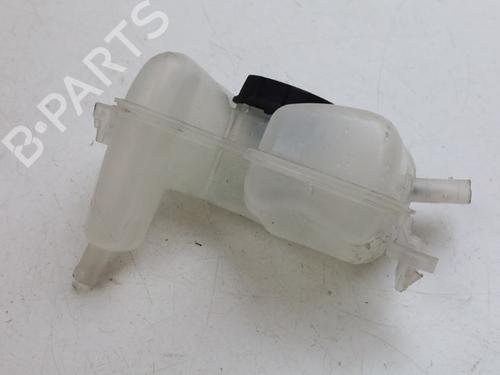Used Expansion tank VOLVO V60 II (225) T6 Plug-in Hybrid AWD (340 hp) 29954419