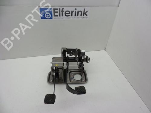 Pedal OPEL AGILA B (H08) 1.2 (F68) (86 hp) 18622240