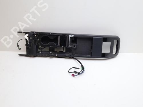 Middle console VOLVO V60 II (225) T6 Plug-in Hybrid AWD | BP29954422I22 