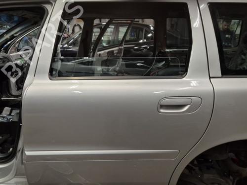 Used Left rear door VOLVO V70 II (285) D5 (185 hp) 25448269