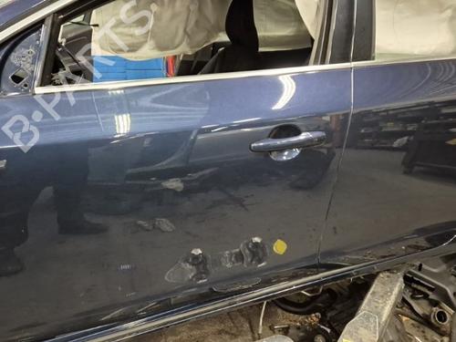 Used Left front door VOLVO V60 I (155) T3 (150 hp) 22802850