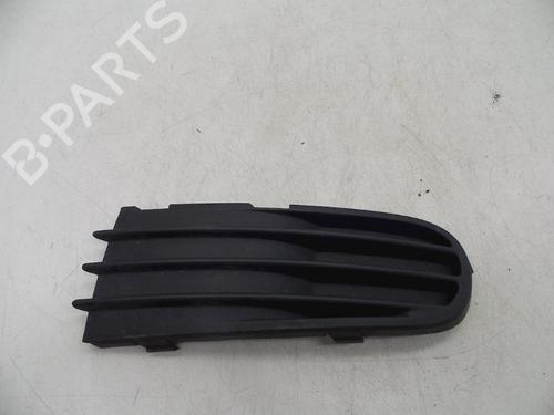 Used Grille VOLVO V50 (545) 2.4 (140 hp) 18616438