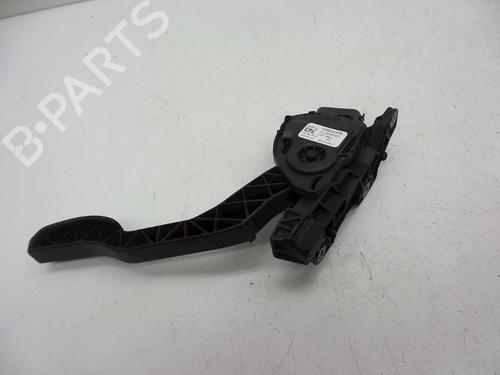 Used Pedal Pedal VOLVO V60 I (155) D3 / D4 (163 hp) 18623404 18623404
