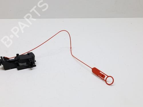 Used Fuel door actuator Fuel door actuator MERCEDES-BENZ E-CLASS (W212) E 350 CGI (212.057) (292 hp) 40606382 40606382
