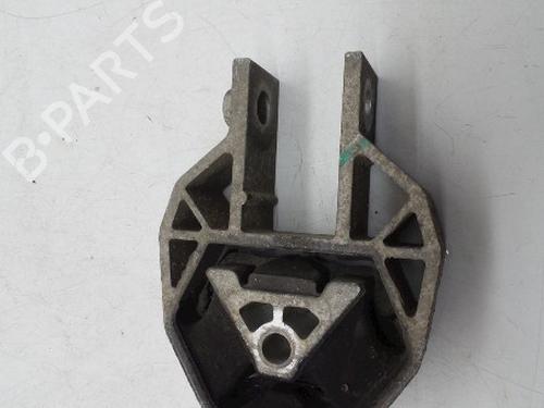 Used Engine mount VOLVO V50 (545) 2.4 (140 hp) 18617421