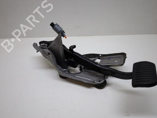 Used Break pedal Break pedal LYNK & CO 01 PHEV (261 hp) 35897281 35897281