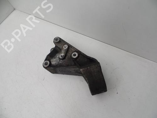 Used Engine mount Engine mount SAAB 9-3 (YS3F, E79, D79, D75) 2.2 TiD (125 hp) 18615665 18615665