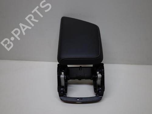 Used Armrest / Center console Armrest / Center console VOLVO XC60 II (246) T8 Hybrid Polestar AWD (405 hp) 33322211 33322211