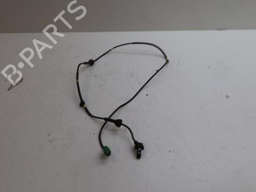 Used Electronic sensor VOLVO V70 II (285) R 2,5 T AWD (300 hp) 24354574