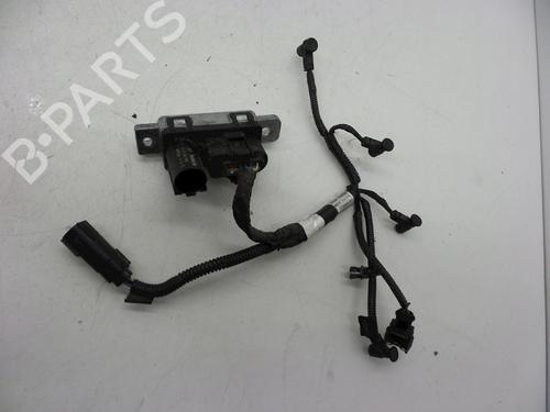 Used Electronic sensor Electronic sensor VOLVO V60 I (155) D4 (181 hp) 18620819 18620819