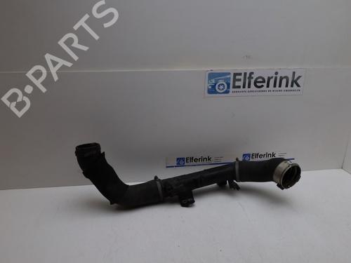 Used Intercooler pipe VOLVO V60 I (155) D4 (190 hp) 18635386