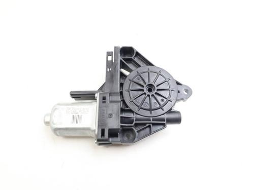 Elektronisk modul VOLVO S60 III (224) T5 (250 hp) 29854657