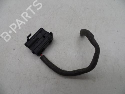 Used Electronic sensor Electronic sensor VOLVO C70 II Convertible (542) T5 (220 hp) 18616922 18616922