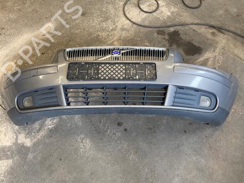 Used Front bumper VOLVO V50 (545) T5 (220 hp) 18637961