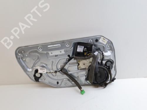 Used Front left window mechanism Front left window mechanism VOLVO V50 (545) 2.4 (140 hp) 21843989 21843989