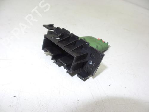 Used Heater resistor OPEL CORSA D (S07) 1.2 (L08, L68) (80 hp) 18618058