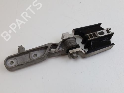 Used Engine mount VOLVO V60 II (225) D3 (150 hp) 29053181