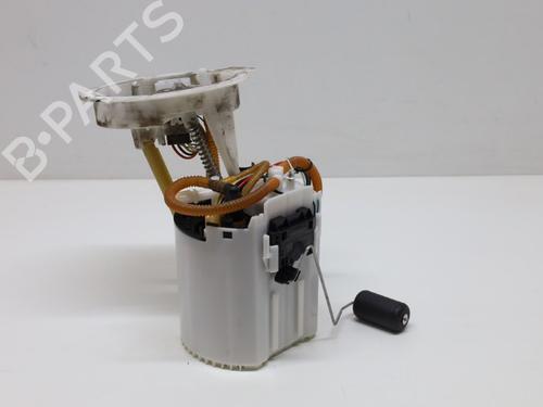 Used Fuel pump Fuel pump VOLVO V90 II Estate (235) T5 (254 hp) 33607193 33607193