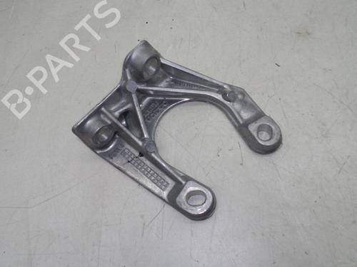 Used Engine mount VOLVO XC60 I SUV (156) D5 AWD (215 hp) 18614092