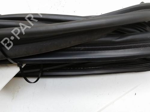 Rubber door seal VOLVO V40 Hatchback (525) D2 | BP18619230C142 