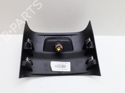 Middle console VOLVO V60 II (225) D3 | BP18636801I22 - Image 2