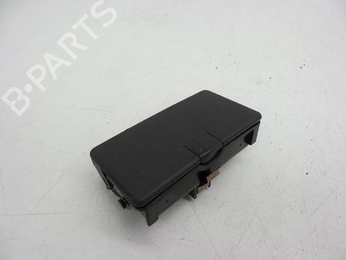 Used Ashtray Ashtray OPEL CORSA C (X01) 1.2 Twinport (F08, F68) (80 hp) 18625861 18625861