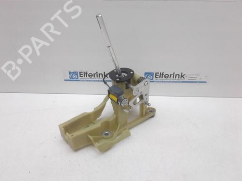 Used Shift knob Shift knob VOLVO XC90 I (275) D5 AWD (185 hp) 18633779 18633779