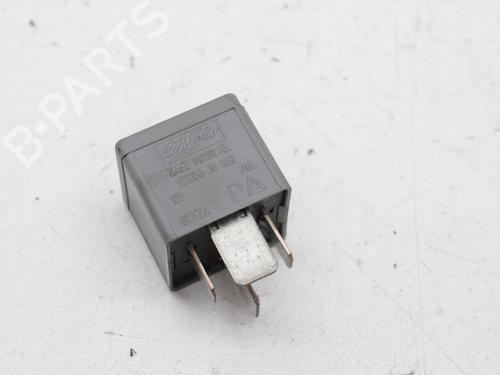 Used Electronic sensor Electronic sensor VOLVO V70 III (135) 2.4 D (163 hp) 18612014 18612014