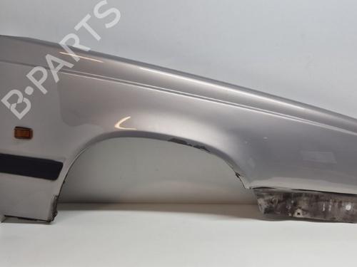 Used Right front fenders VOLVO 850 Estate (855) 2.4 (144 hp) 30459401