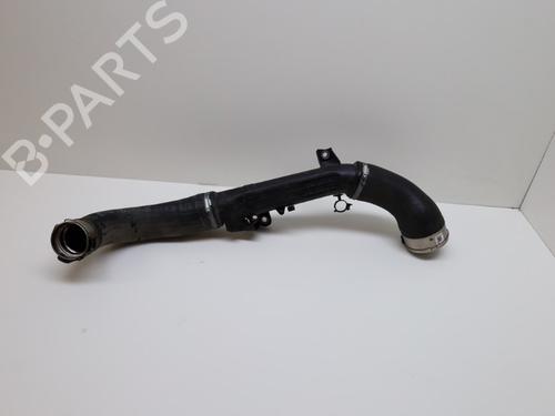 other-volvo-v40-hatchback-525-d3-314221533165773831657753-2012-2013-2014-2015-2016-2017-2018-2019-18636596 main image