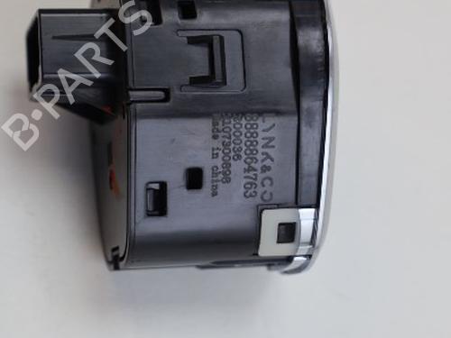 Switch LYNK & CO 01 PHEV | BP24656704I30 - Image 3