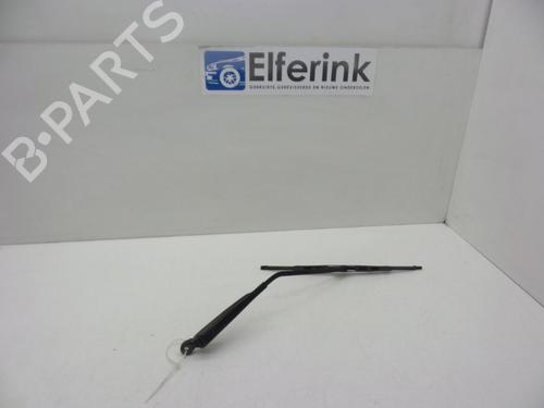 Used Rear windshield wiper arm OPEL CORSA B (S93) 1.4 Si (F08, F68, M68) (82 hp) 18624140