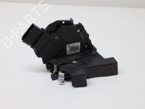 Used Front left lock VOLVO V70 III (135) D4 (181 hp) 33044940