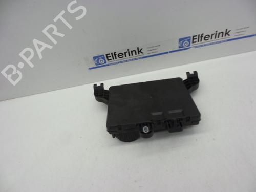 Used Fuse box Fuse box OPEL INSIGNIA A (G09) 2.0 Biturbo CDTI (68) (195 hp) 18628157 18628157