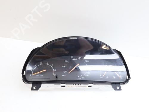 Used Instrument cluster Instrument cluster 24825080 24825080