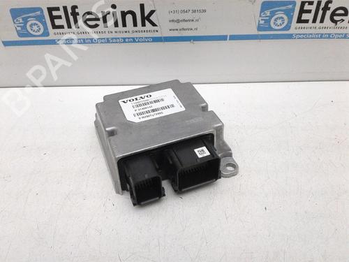 Used ECU airbags VOLVO V40 Hatchback (525) D4 (177 hp) 18630652