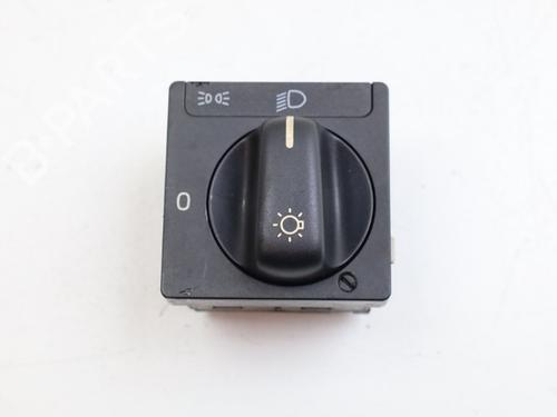 Forlygtekontakt VOLVO 850 Estate (855) 2.5 TDI (140 hp) 30297358