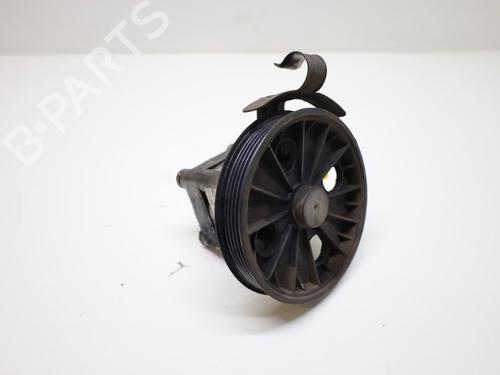 Used Steering pump Steering pump VOLVO V70 II (285) D5 (163 hp) 34718954 34718954