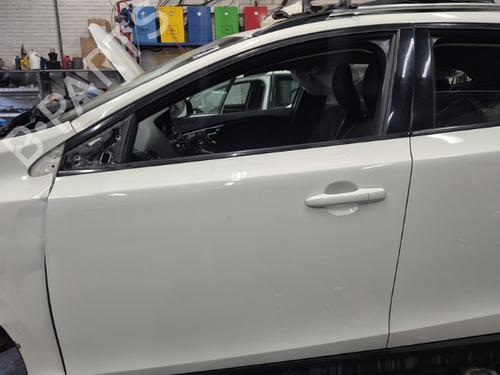 Porta frente esquerda VOLVO V40 Cross Country (526) D2 (114 hp) 32228989