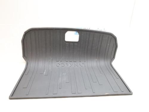 bootlid-panel-lynk-co-01-phev-8889302012-2017-18636324 main image