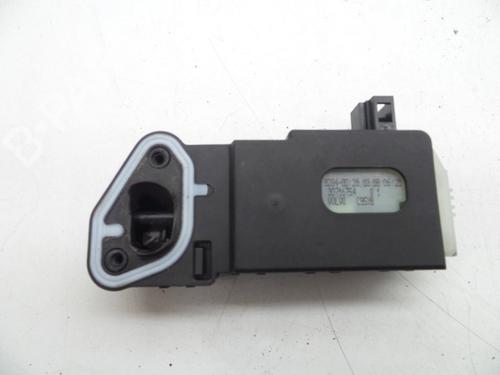 Used Fuel door actuator Fuel door actuator VOLVO S40 II (544) 1.8 (125 hp) 18616562 18616562