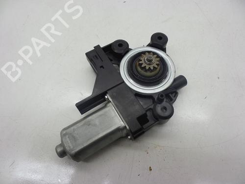 Used Electronic module Electronic module VOLVO V70 III (135) D3 (136 hp) 29451670 29451670