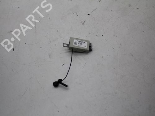 Used Electronic module Electronic module VOLVO C30 (533) 1.6 D (109 hp) 18613326 18613326