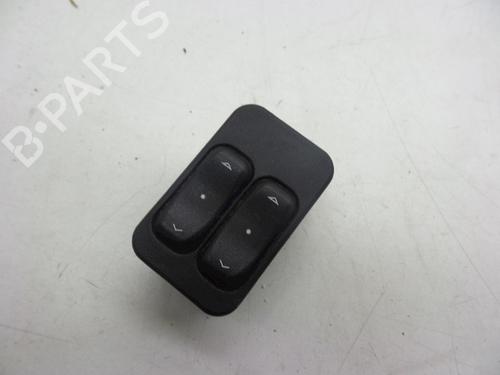 Interruttore Interruttore OPEL ZAFIRA A MPV (T98) 2.2 16V (F75) (147 hp) 18619219 18619219