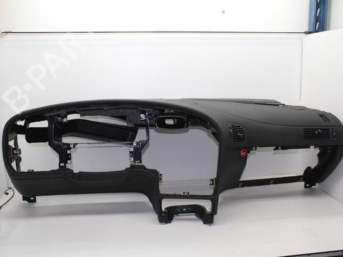 Used Dashboard Dashboard 18612831 18612831