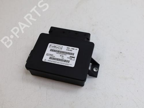 Used Electronic module VOLVO V60 I (155) D6 Hybrid AWD (280 hp) 30201724