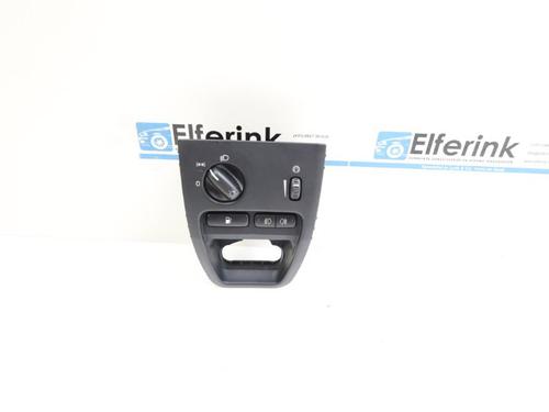 Used Headlight switch VOLVO XC90 I (275) T6 AWD (272 hp) 18639347